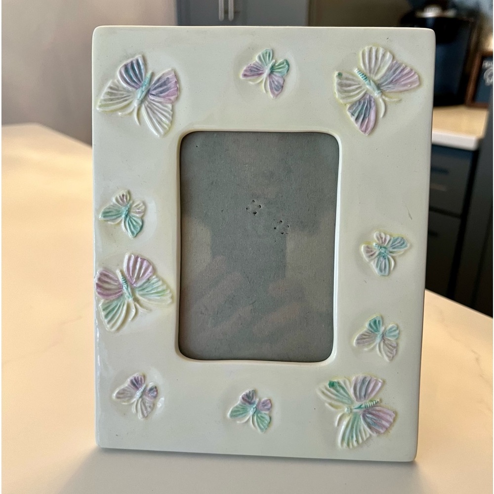 Butterfly embellished, 5 x 7 picture frame